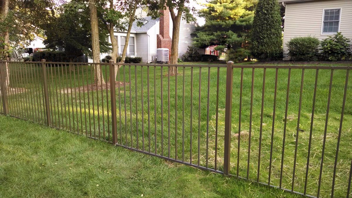 Section, Classic Residential 2 Rail 72 Inch
